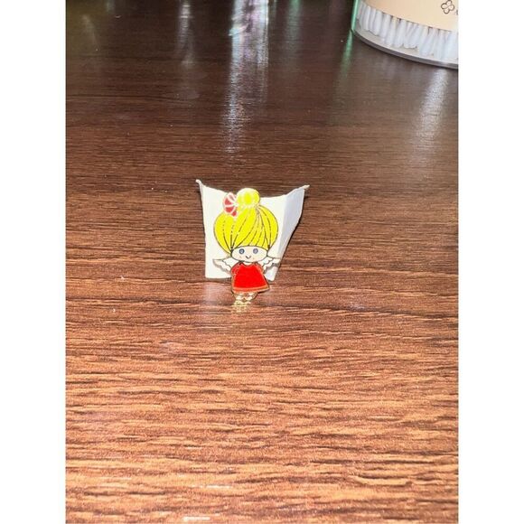 Blonde Angel Christmas Pin Brooch-GGC 1974-Beehive Hair Wings Lapel-EUC - Picture 4 of 5